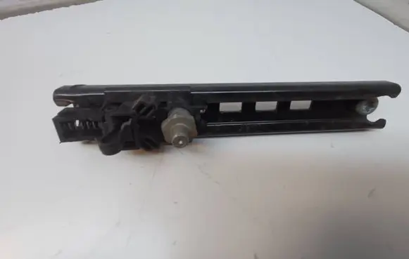 Mercedes-Benz Sprinter W906 Seat belt adjustment rail A9068600088