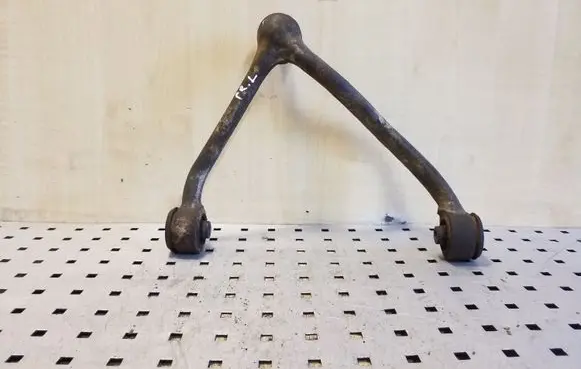 KIA Sorento Front lower control arm/wishbone