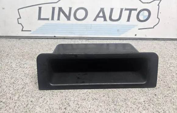BMW 5 E39 Car ashtray 8159701