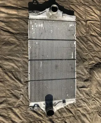 Renault Espace III Intercooler radiator 8200033732