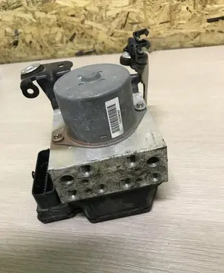Ford Mondeo MK IV ABS Pump 9G912C405AB
