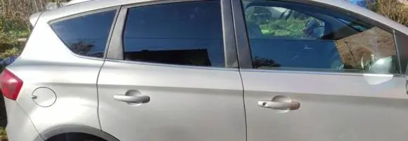 Ford Kuga I Rear door