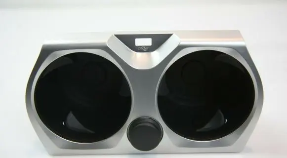 Cup holder front