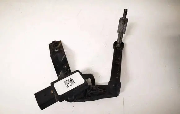Audi Q4 e-tron Front height sensor lever 20655870