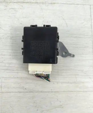 Toyota C-HR I Charging relay 85940F4010Toyota