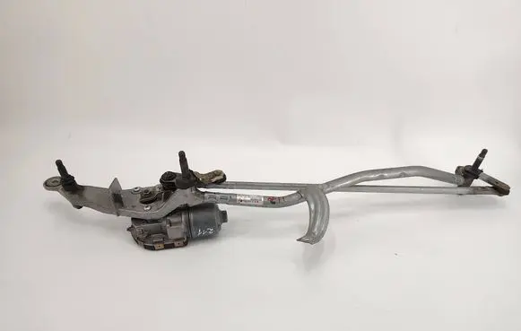 Mercedes-Benz C W205 Front wiper linkage and motor A2058200740 3397021688 20151013