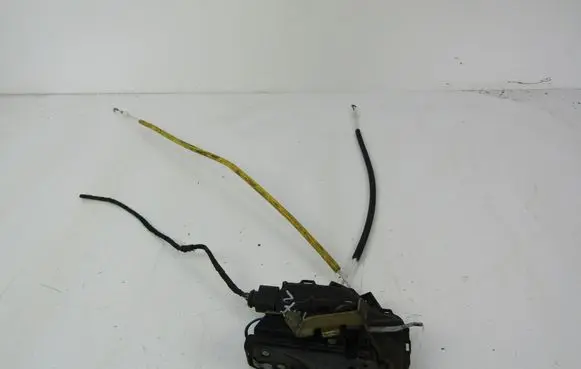Audi A6 S6 C5 4B Rear door lock 