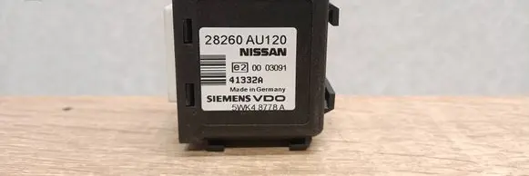 Nissan Almera Tino Parking PDC control unit/module 28260au120