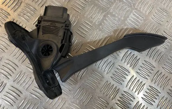 Ford Transit Accelerator throttle pedal 6C119F836CC 6PV00923810 C95YE03