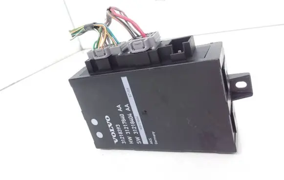 Volvo V70 Tailgate/trunk control unit/module 31218393 31217840AA 31218404AA