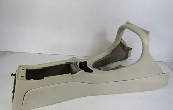 Jaguar XJ X308 Center console GNC7620