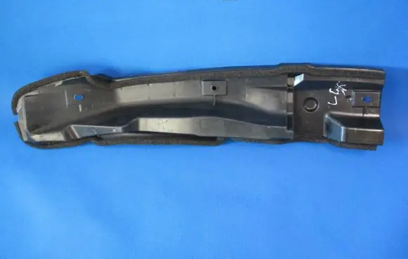 Lexus LBX Fender foam support/seal 53828-52260 52260