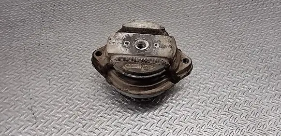 Audi A6 S6 C6 4F Gearbox mount 