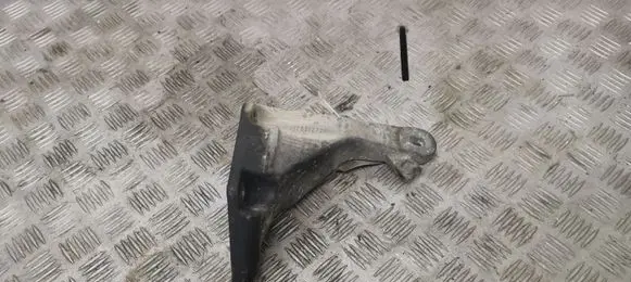BMW 3 E46 Engine mounting bracket 6762272