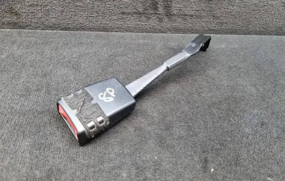 Audi A3 S3 8P Front seatbelt buckle 8P0857755B
