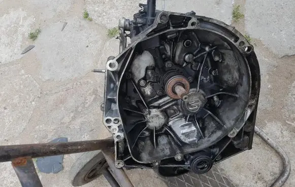Citroen DS5 Manual 5 speed gearbox 20EA07