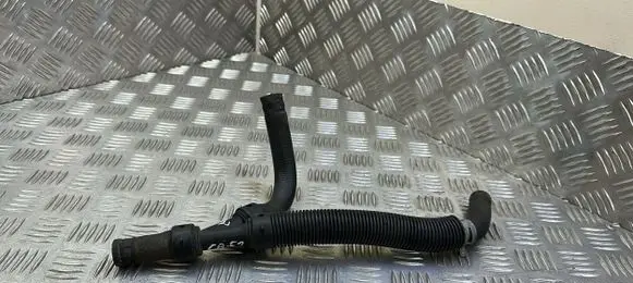 Chrysler Grand Voyager V Engine coolant pipe/hose