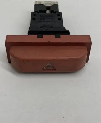 Nissan X-Trail T30 Hazard light switch NILES06016 06016