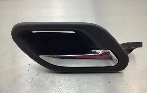 BMW 7 E38 Front door interior handle 8239476