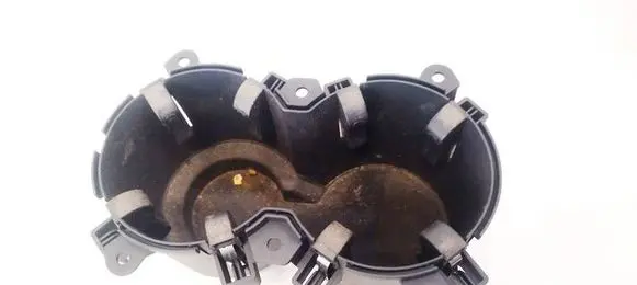 Cup holder
