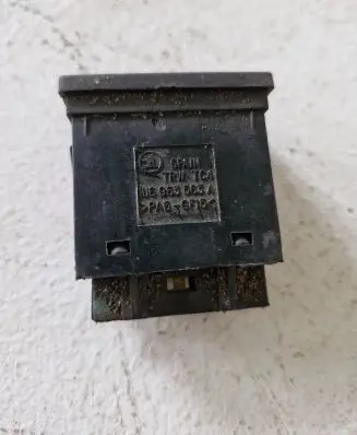 Skoda Octavia Mk1 (1U) Seat heating switch 1u6963563