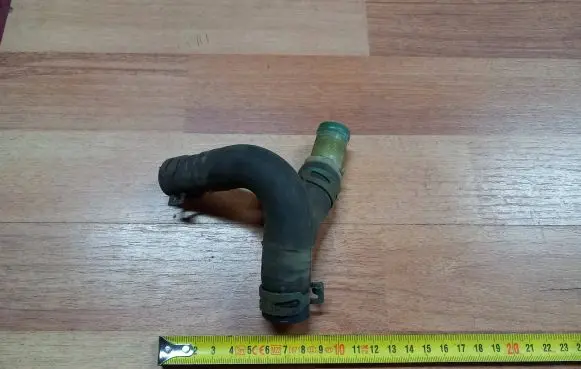 Nissan Qashqai Engine coolant pipe/hose 2130600QAJ 1405700QAA