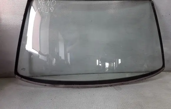 Renault Clio I Front windscreen/windshield window 