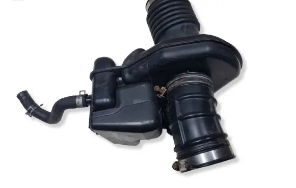 Nissan Murano Z50 Intake resonator 9Y504