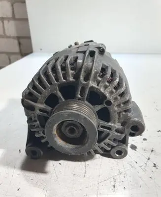 BMW 3 E90 E91 Generator/alternator C645391R TG15C093 C645391R61194