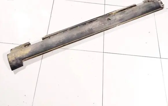 Volvo S40 Sill 30698906
