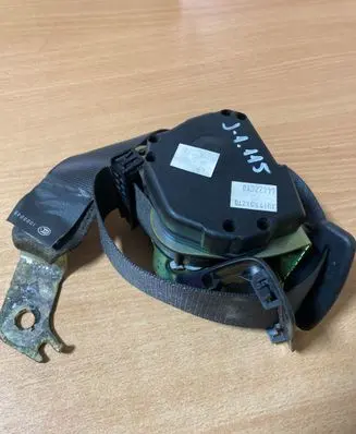 Jaguar X-Type Rear seatbelt 00063774B