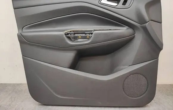 Ford Kuga II Front door card panel trim CV4423891A