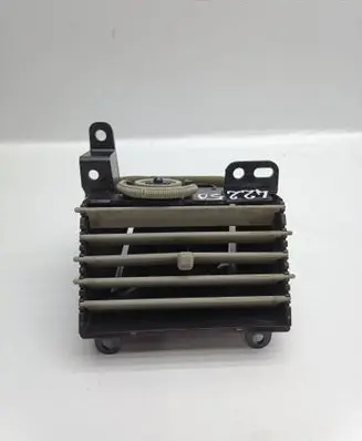 Dodge Caliber Dashboard side air vent grill/cover trim L0049250AA01