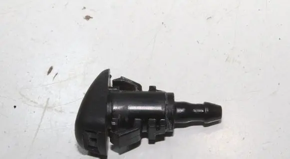 KIA Xceed Windshield washer spray nozzle 