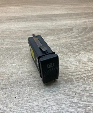 Audi A4 S4 B5 8D Windscreen/window heater switch 4D0941503