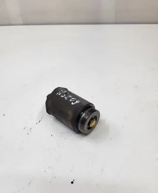 Mercedes-Benz E W212 Oil pressure sensor A6511800115 48B90604C00 18T00300556