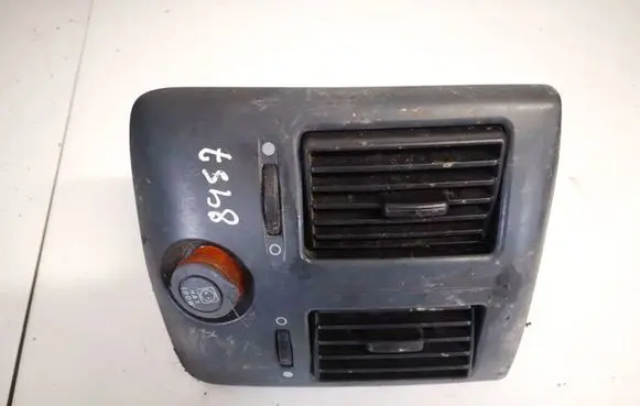Fiat Croma Dash center air vent grill 1821941303 b816