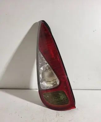 Toyota Yaris Rear/tail lights