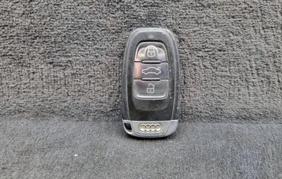 Audi Q5 SQ5 Ignition key/card 8T0959754D