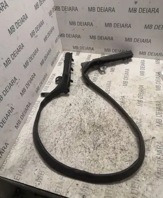 Mercedes-Benz E W213 Engine compartment rubber A2138870098