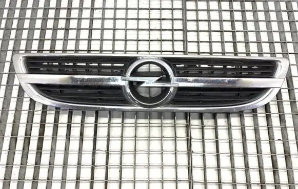 Opel Zafira A Front grill 24453538