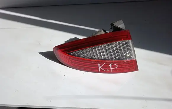 Ford Mondeo MK IV Rear/tail lights