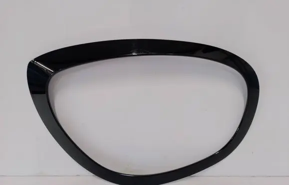 Mini Cooper Countryman F60 Engine hood trim 8739352