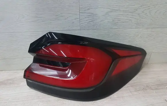 Rear/tail lights