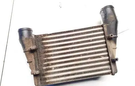 Audi A4 S4 B5 8D Intercooler radiator 058145805c