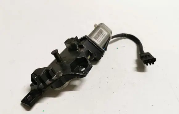 BMW 7 E65 E66 Tailgate/trunk/boot lock/catch/latch 7014872