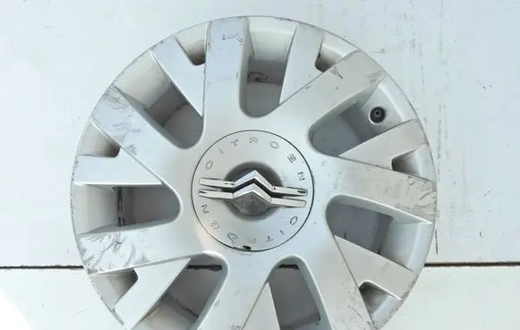 R17 alloy rim
