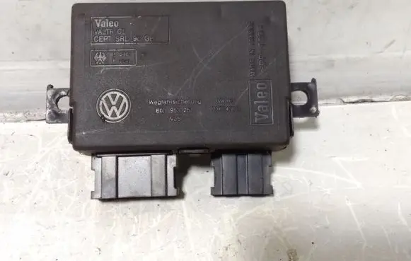 Volkswagen Transporter - Caravelle T4 Immobilizer control unit/module 6X0953257 73654302