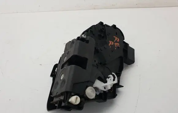Volvo XC60 Rear door lock 30799318 A048069 4469NC75