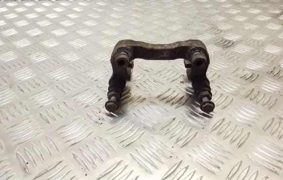Volkswagen Golf IV Brake caliper pad carrier rear 